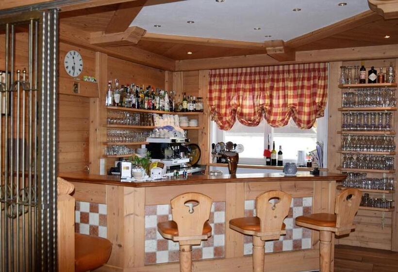 Park Hotel Villa Etschland