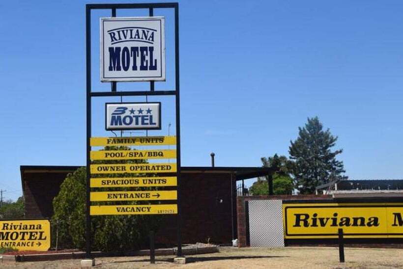 Riviana Motel