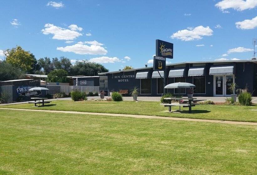 Sun Centre Motel