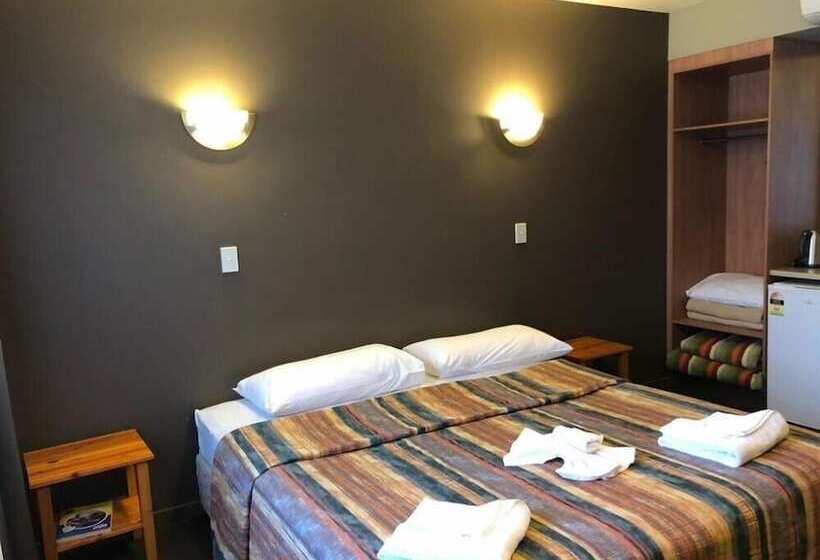 The Astor Hotel Motel