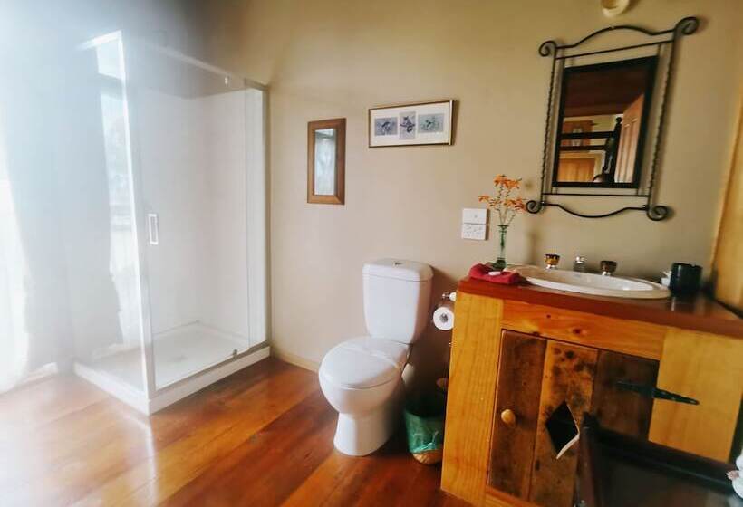 The Goat And Goose Bed & Breakfast