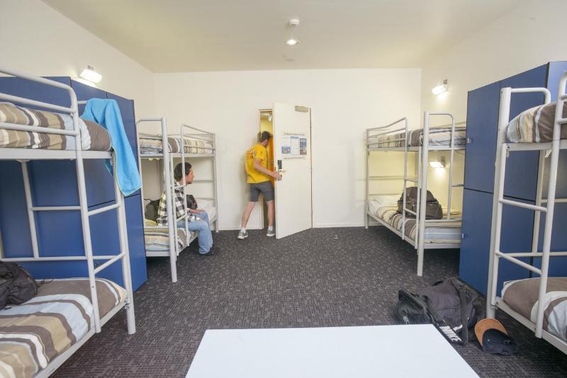 旅馆 The Village Canberra