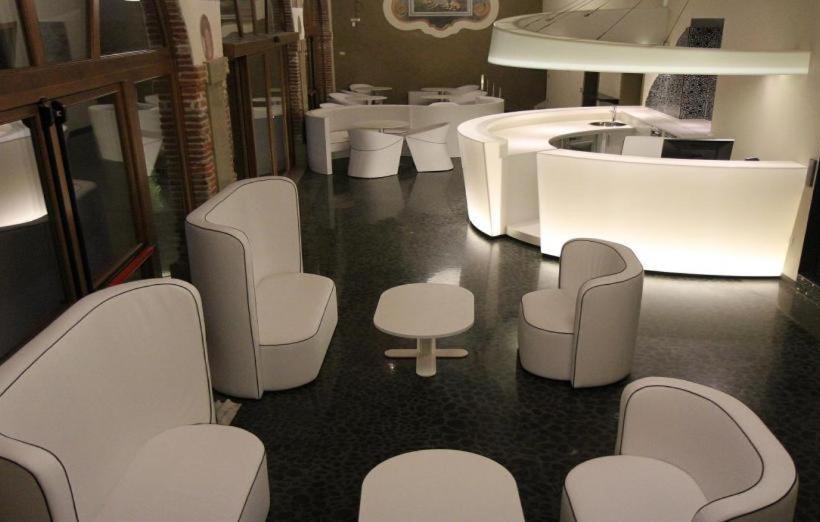 Villa Solaris Hotel & Residence