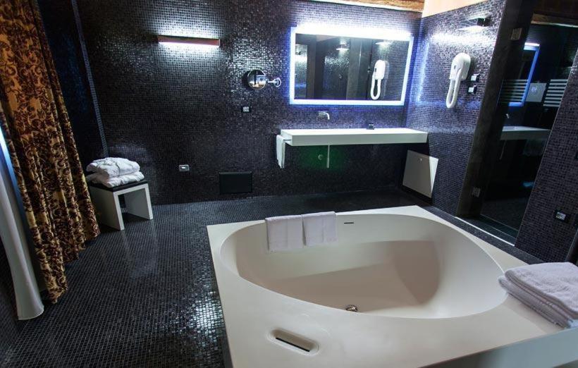 Villa Solaris Hotel & Residence