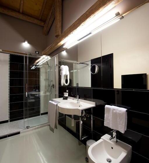 Villa Solaris Hotel & Residence