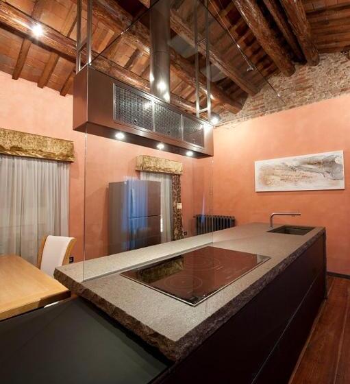 Villa Solaris Hotel & Residence