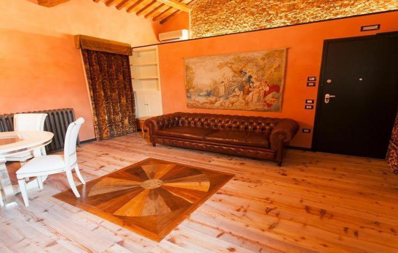 Villa Solaris Hotel & Residence