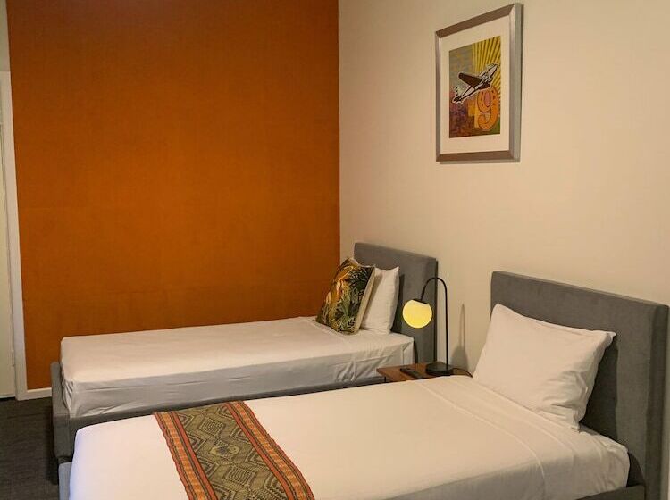 Warburton Motel   Where Mid Century Style Meets The Mountains