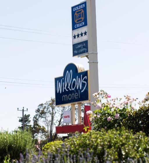 Willows Motel