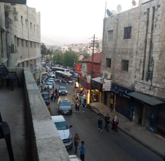 هتل Al Amawi Hostel