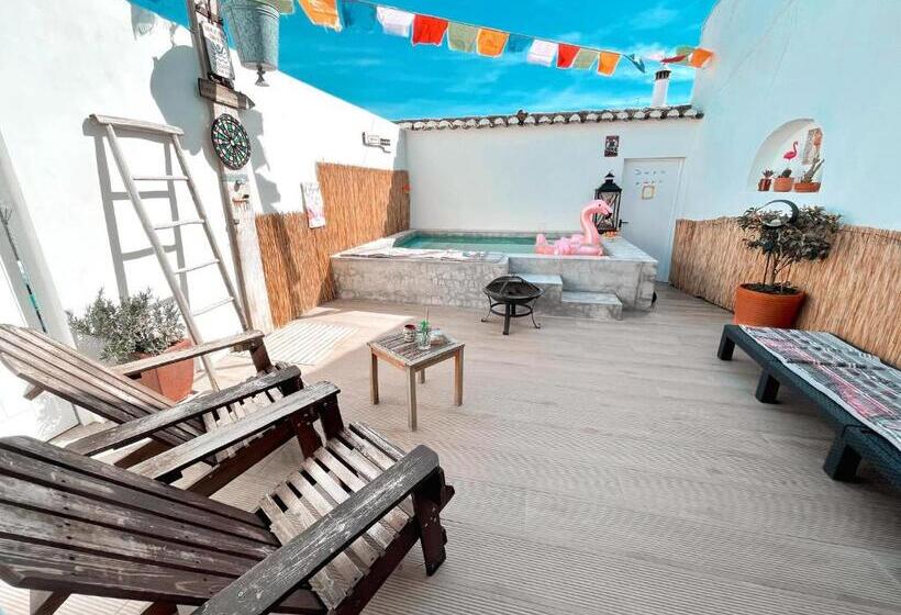 צימר Alentejo Zen Bnb, Cozy Suite, Patio, Private Pool And Entrance, Fire Pit