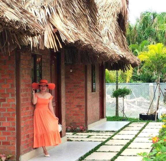 تختخواب و صبحانه Khu Du Lịch Sinh Thái Nghỉ Dưỡng Mientay Lodge