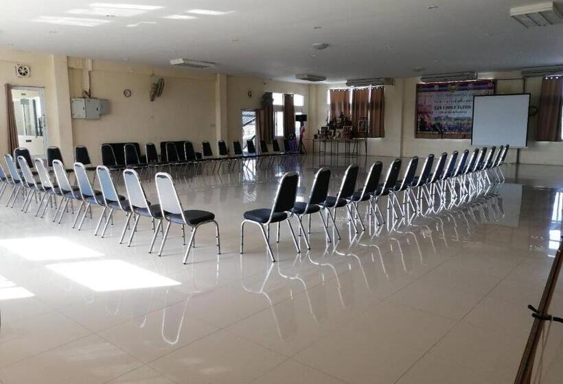 Hôtel ศูนย์สัมมนาอาร์มทอง