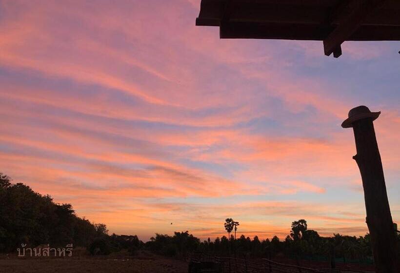 فندق Baansahree Farmstay