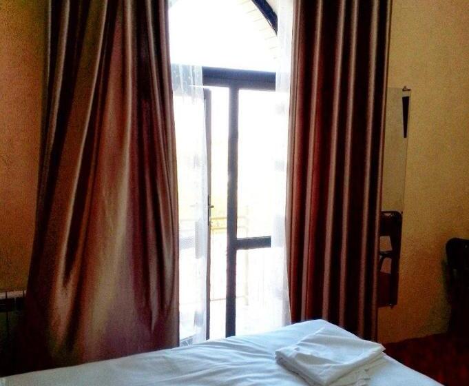 בית מלון כפרי Al Qal`a