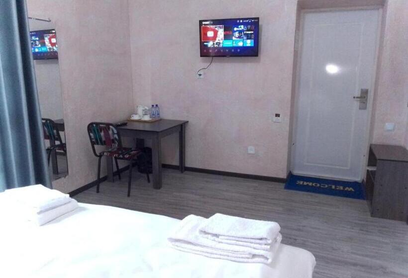 בית מלון כפרי Al Qal`a