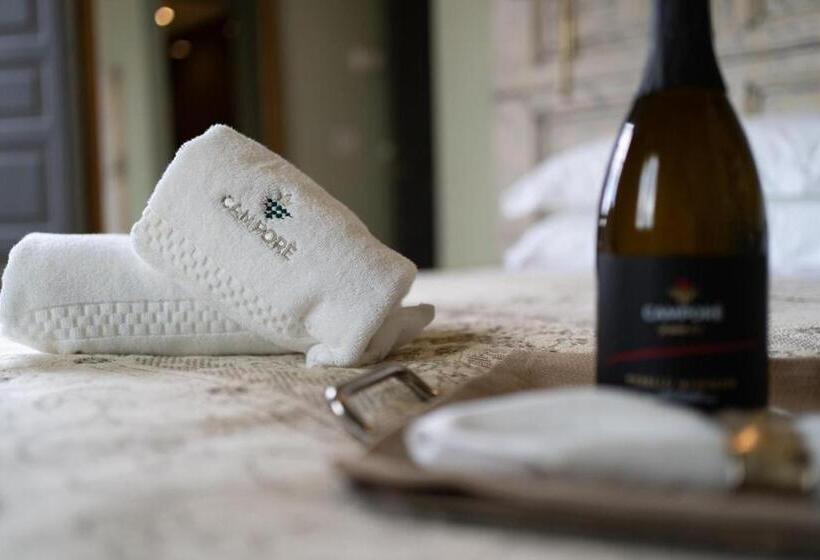 בית מלון כפרי Camporè Etna Wines And Resort