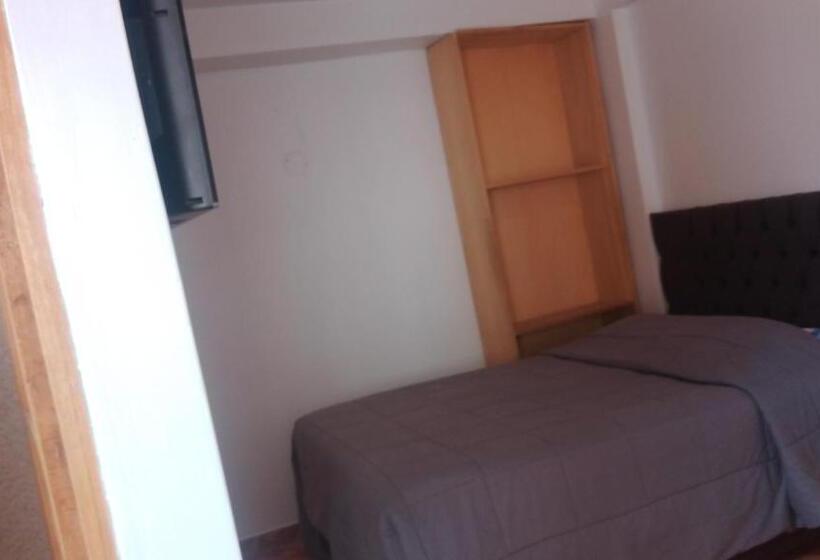 בית מלון כפרי Hostal Festival