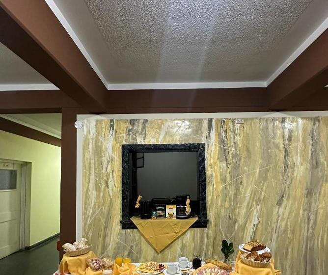 בית מלון כפרי Hostal Las Garzas