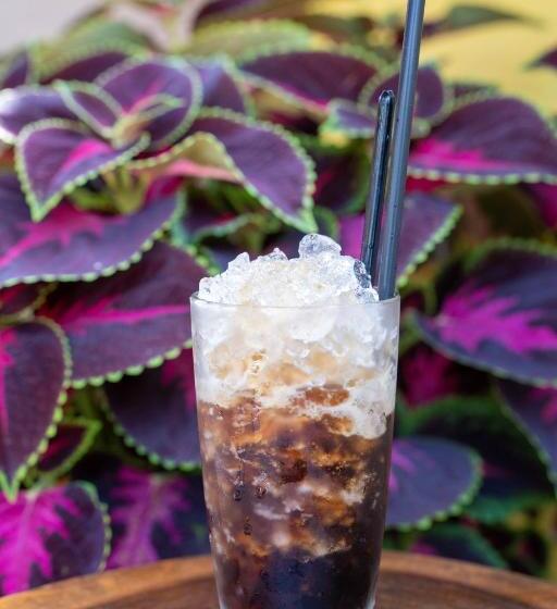 هتل Kara Homestay & Cafe