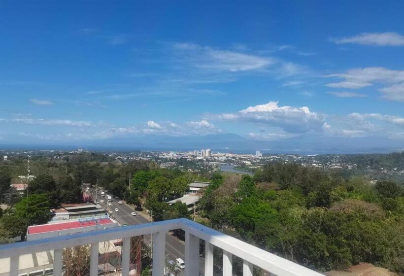 هتل Primavera City, Living Stone Place