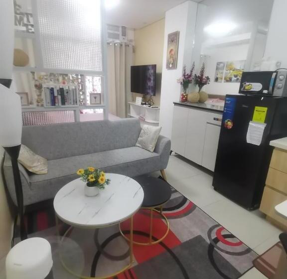 هتل Primavera City, Living Stone Place