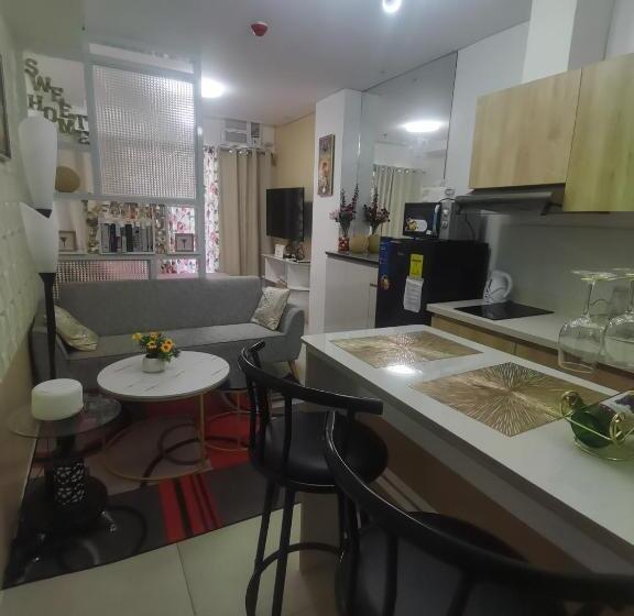 هتل Primavera City, Living Stone Place