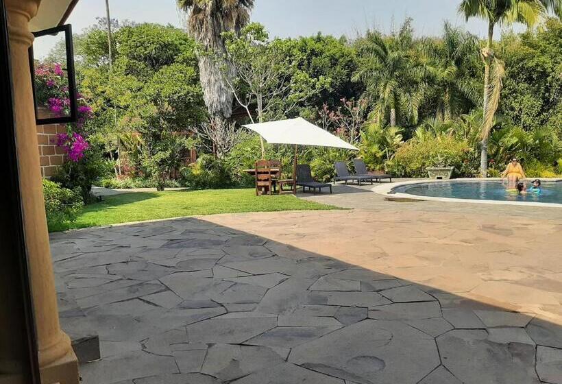 Cuernavaca Eden Hotel Boutique Doble