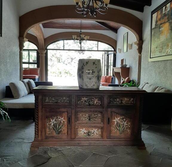 فندق Quinta Edén Cuernavaca 1