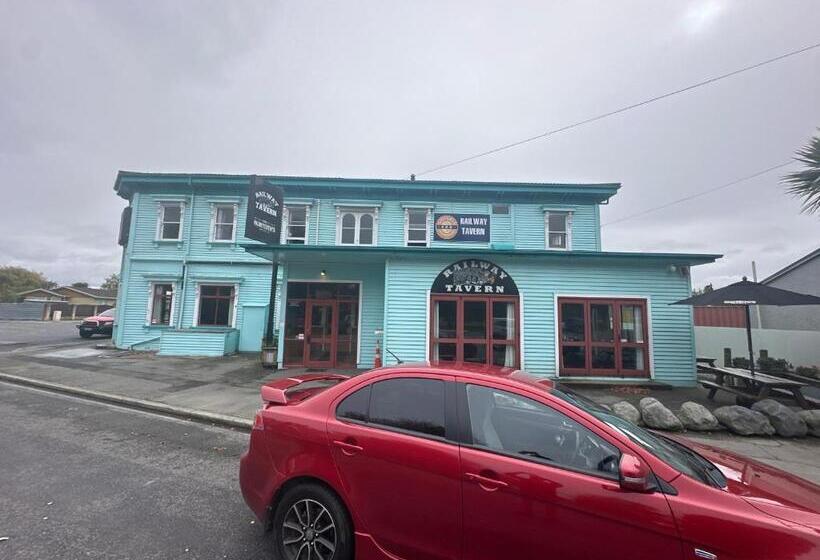 בית מלון כפרי Railway