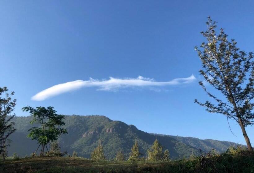 בית מלון כפרי Toscana Villa Khao Yai