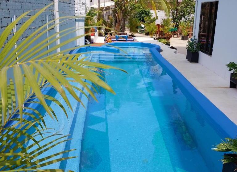 Отель Villa Tropica