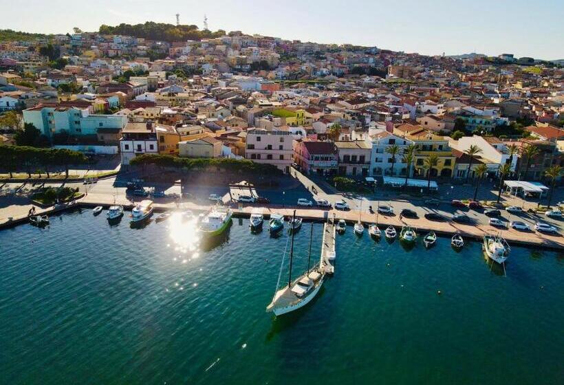 ペンション Albamarina