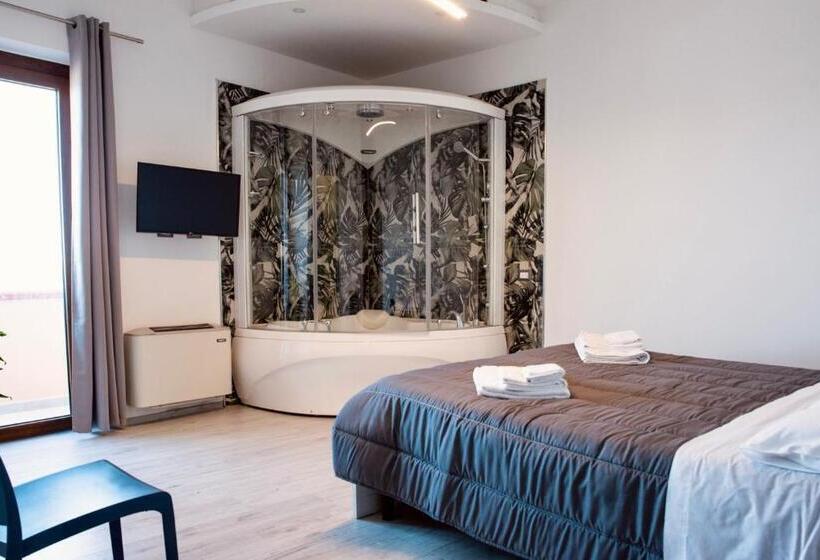 ペンション Albamarina