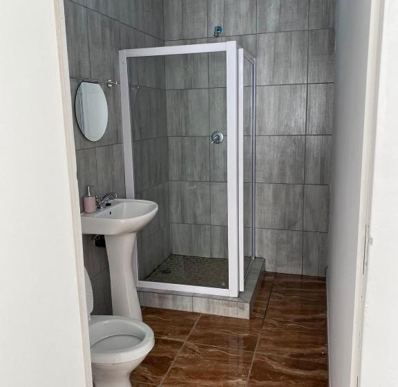 פנסיון Creekside Guest House Middelburg