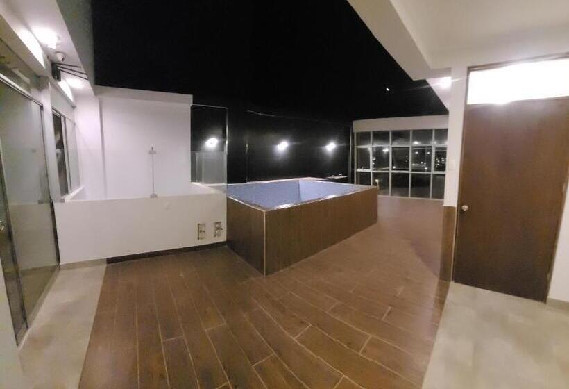 ペンション Mónaco