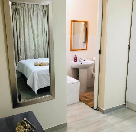 Пансион Peshline Guest House Unit 3