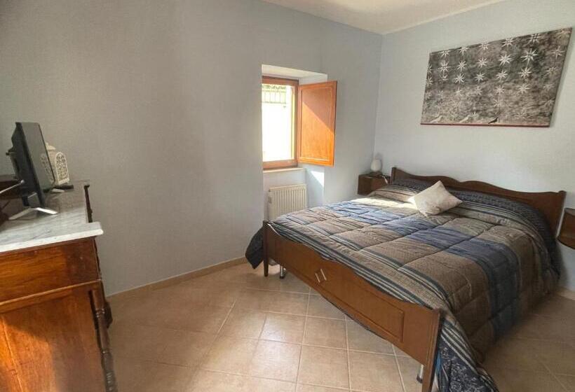 بنسيون Sognando Bominaco   Dimora San Pellegrino