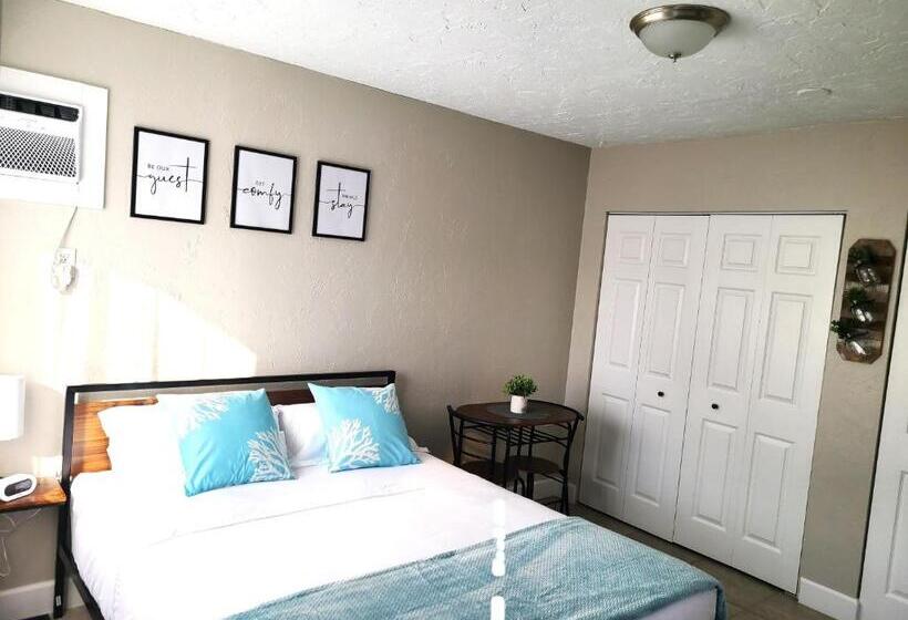 بنسيون Studio University Pines At Sarasota