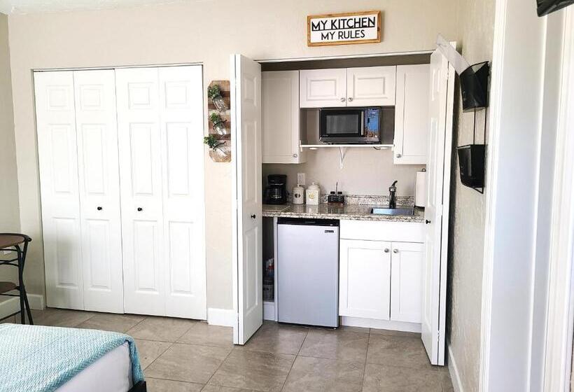 بنسيون Studio University Pines At Sarasota