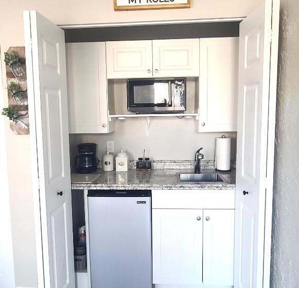 بنسيون Studio University Pines At Sarasota