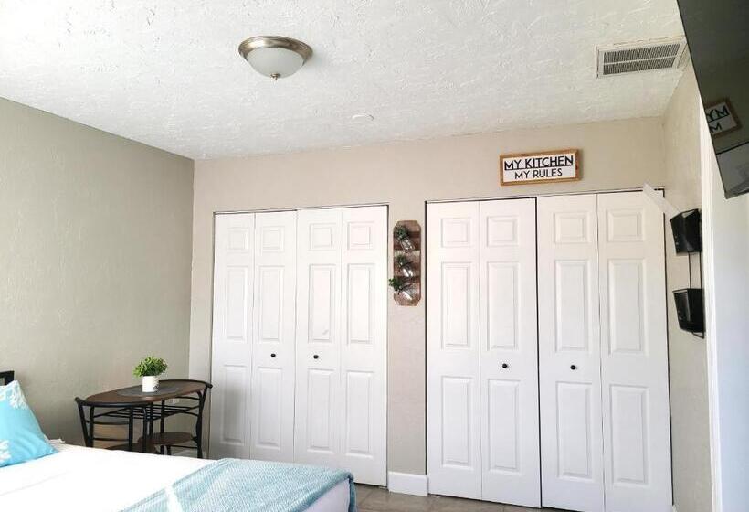 بنسيون Studio University Pines At Sarasota