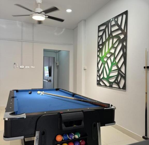 Пансион The Pocket Park @hatyai