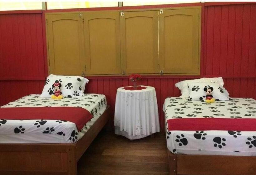 پانسیون Villa Chachyta