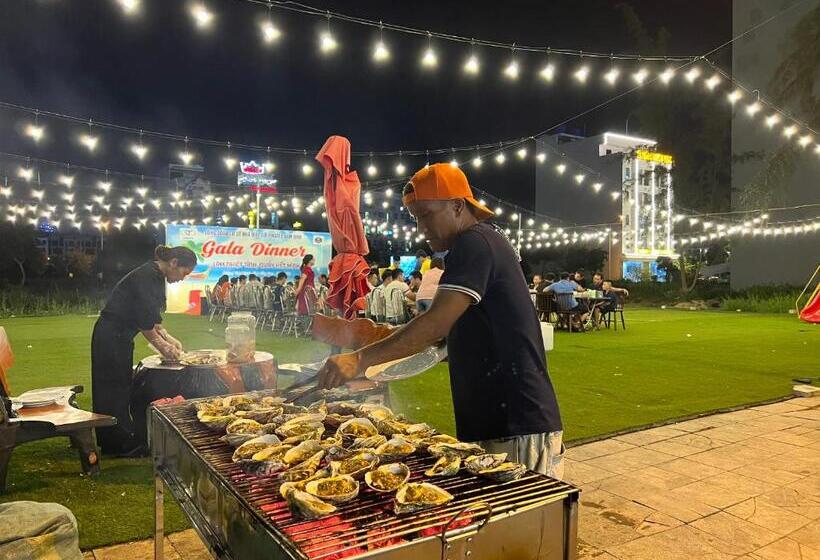 Thăng Binh Hotel Flc Sầm Sơn