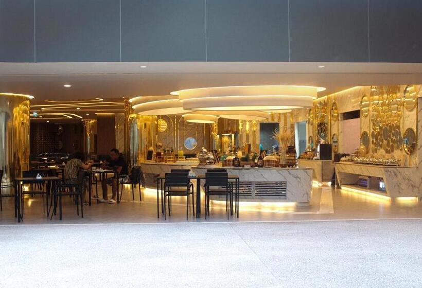 普吉岛拉威温德姆 Yyc旅游优选酒店 Wyndham Rawai Phuket Yyc Travel Preferred