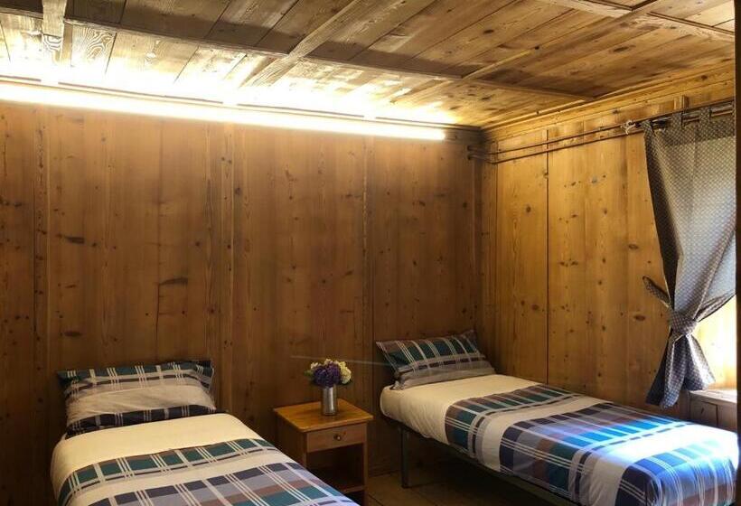 호스텔 Rifugio Teggiate