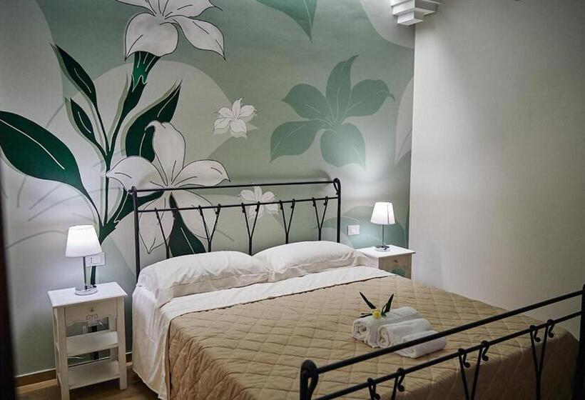 צימר Trinacria Caccamo   Luxury Rooms