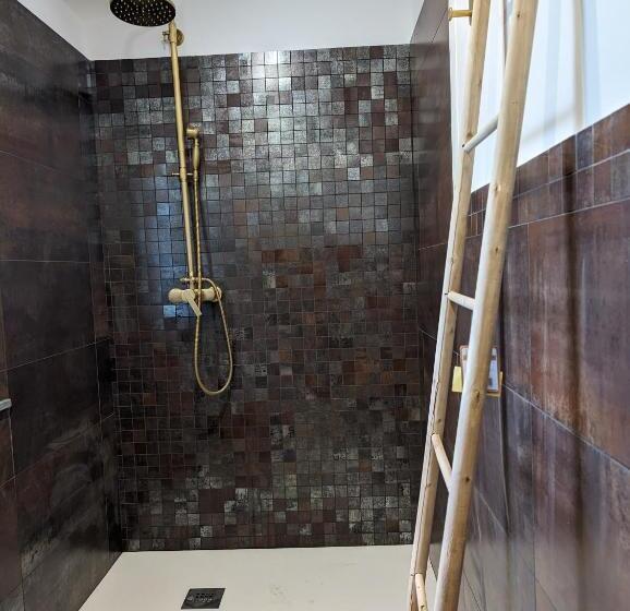 مبيت وإفطار Villa Dafne