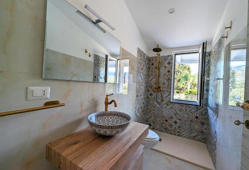 مبيت وإفطار Villa Dafne